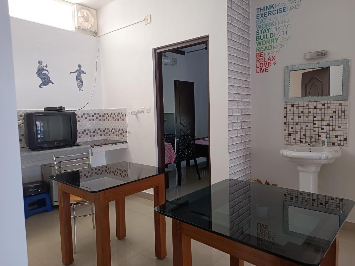Prakriti Homestay Fortkochi Air Conditioned Rooms Eksteriør billede