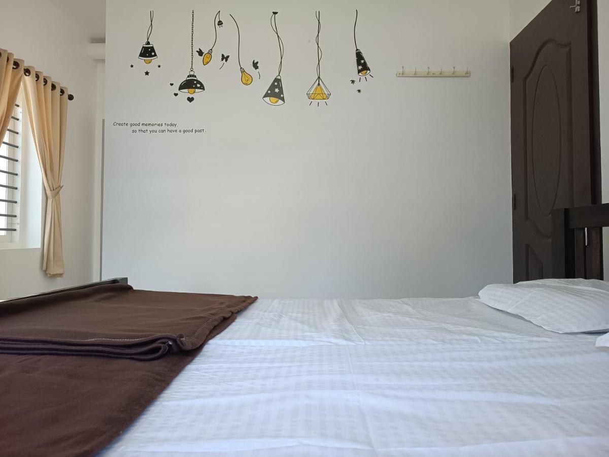 Prakriti Homestay Fortkochi Air Conditioned Rooms Eksteriør billede