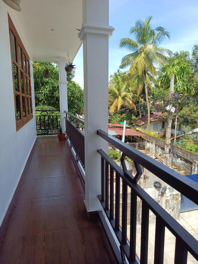 Prakriti Homestay Fortkochi Air Conditioned Rooms Eksteriør billede