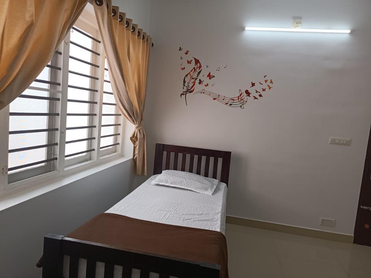 Prakriti Homestay Fortkochi Air Conditioned Rooms Eksteriør billede
